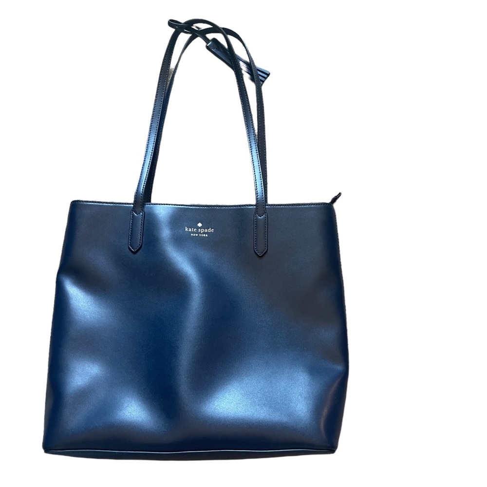 Kate Spade tote bag in great condition.